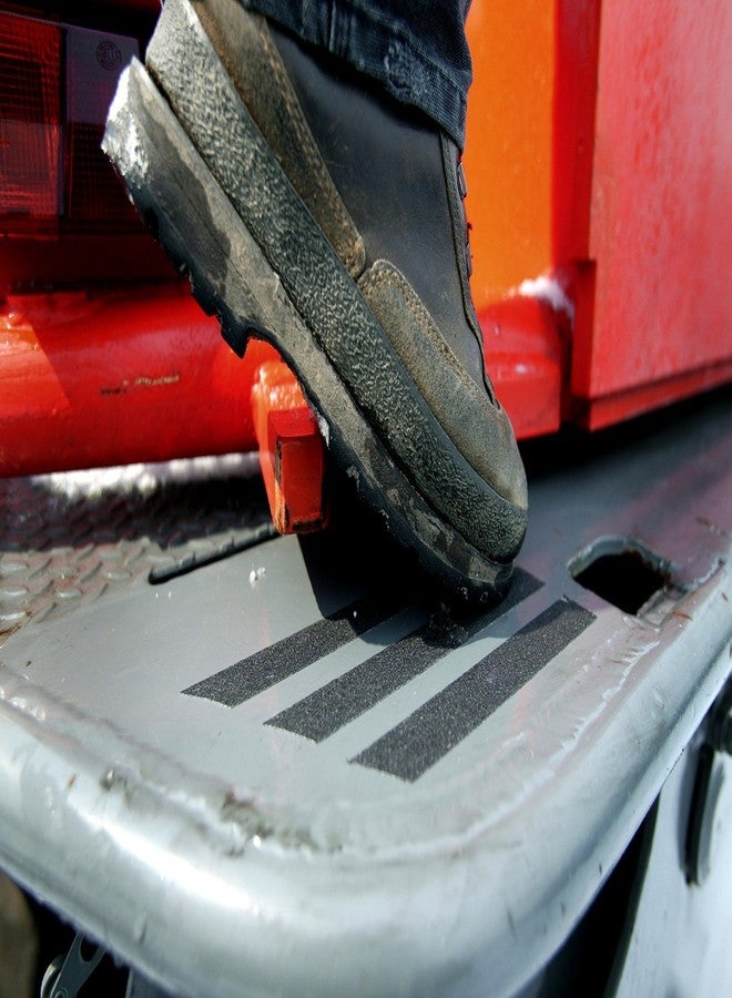 tesa UK tesa 60950 Black Anti Slip Tape, 25mm x 15m - Image 3